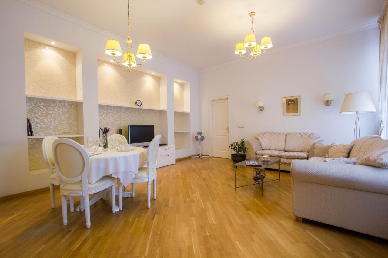 Historic Central Apartment Wilno Zewnętrze zdjęcie